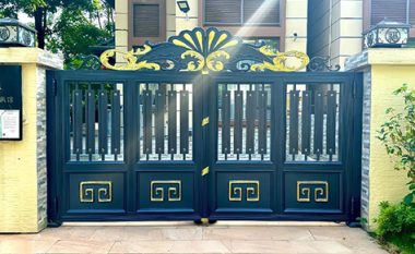 Aluminum Gate