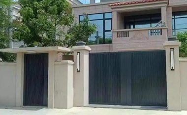 Aluminum Gate